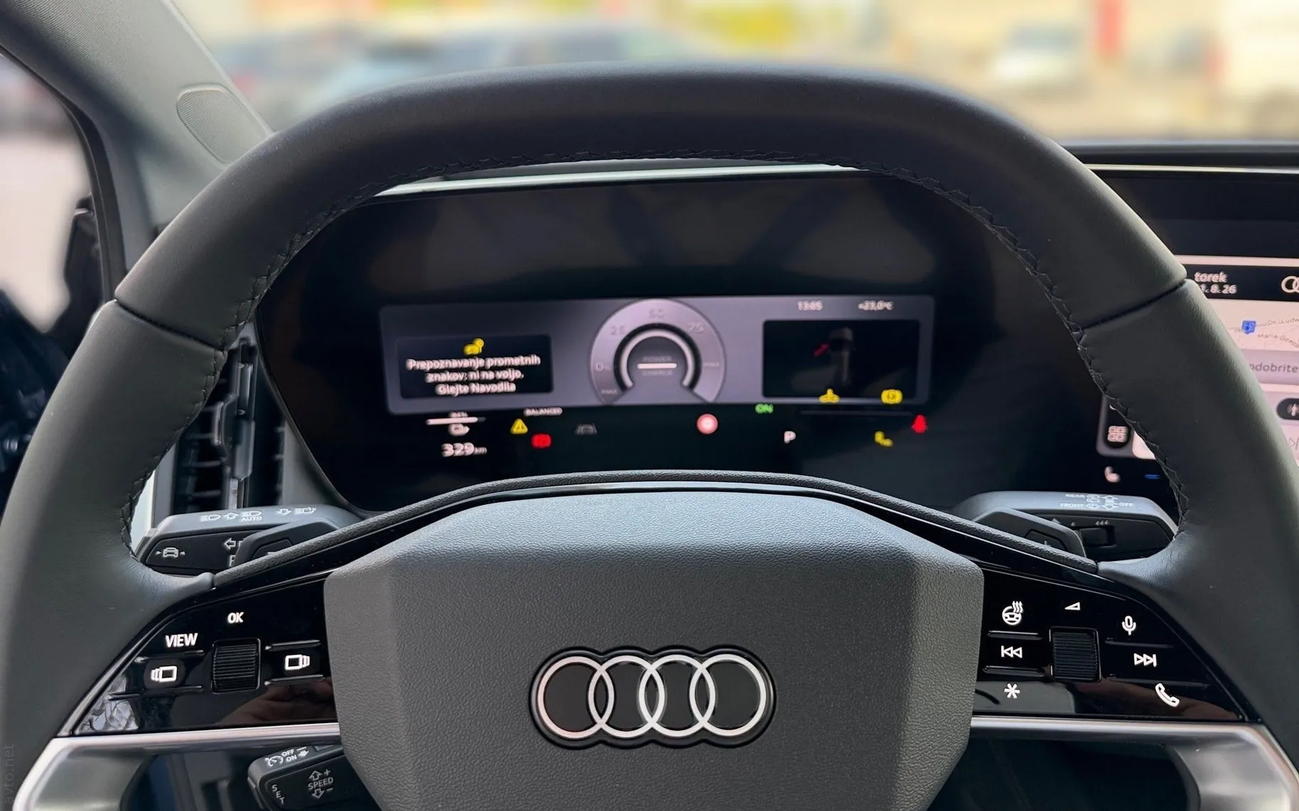 Notranja slika - Audi Q4 e-tron - performance Business - 8