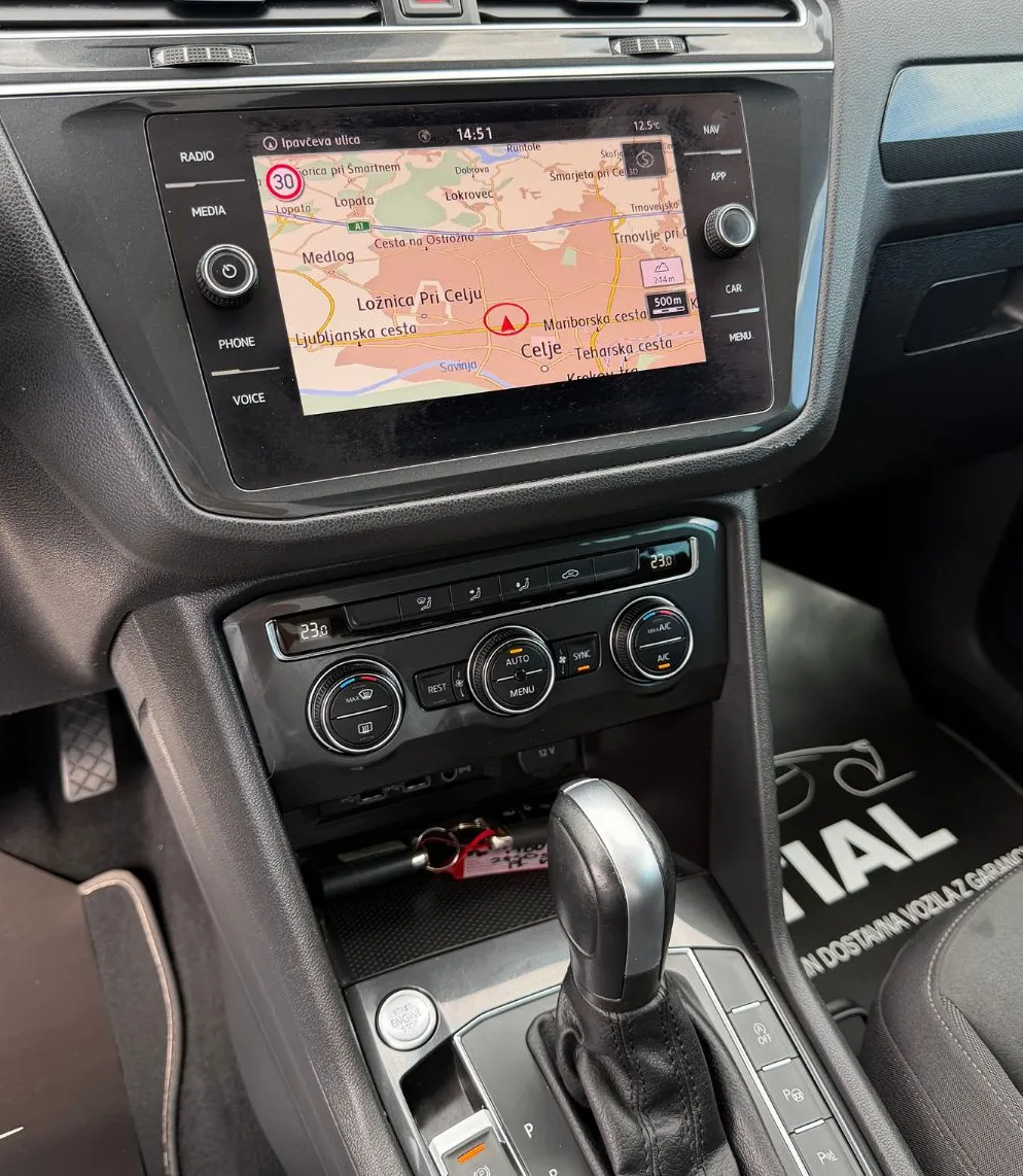 Zunanja slika - VW Tiguan - 2.0 TDI HIGHLINE-VIRTUAL-PANORAMA-NAVI-ACC-VEL.SER - 12
