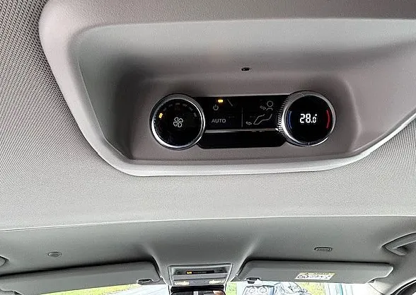 Zunanja slika - Ford Tourneo - Custom TITANIUM X 2.5 HYBRID 232KM PHEV L2H1 -DOBAVA FEB. - 7