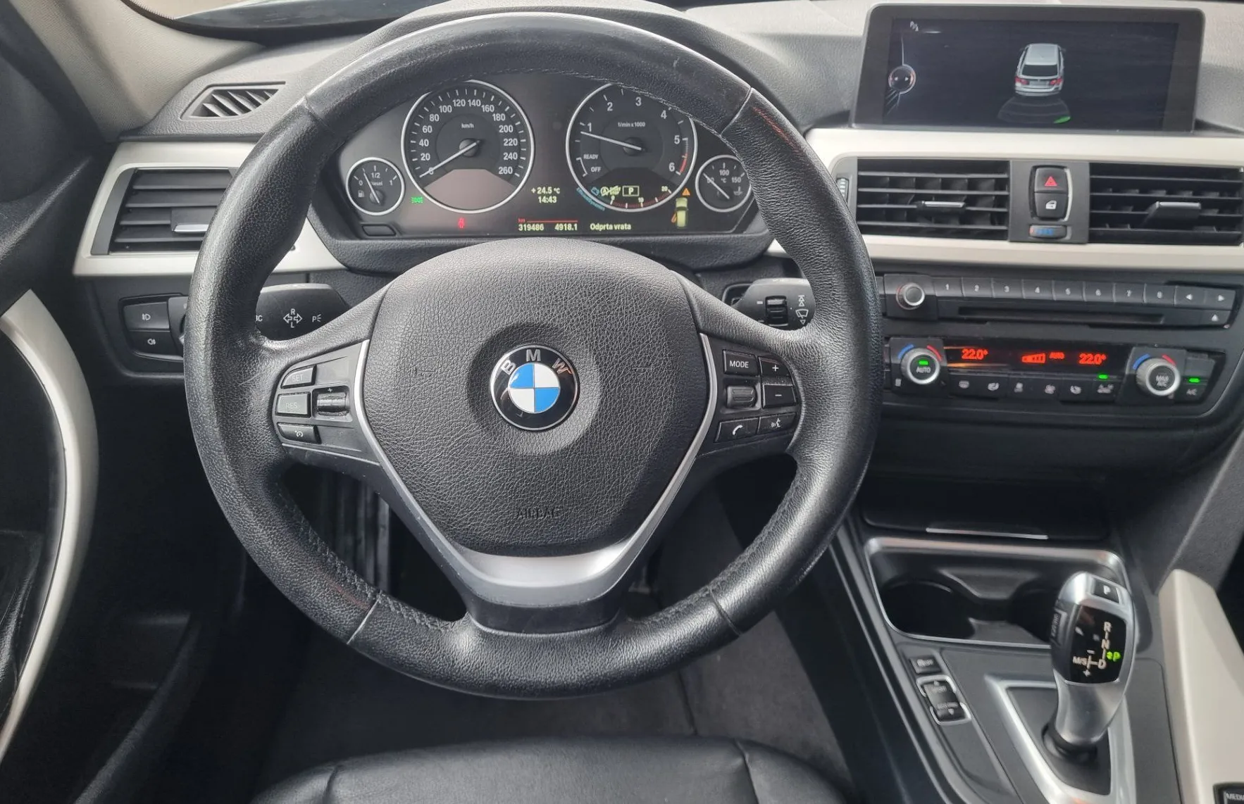Zunanja slika - BMW Serija 3 - Touring: 318d AVTOMATIK-NAVI-TEMP-PDC... + LEPO OHRANJEN - 10