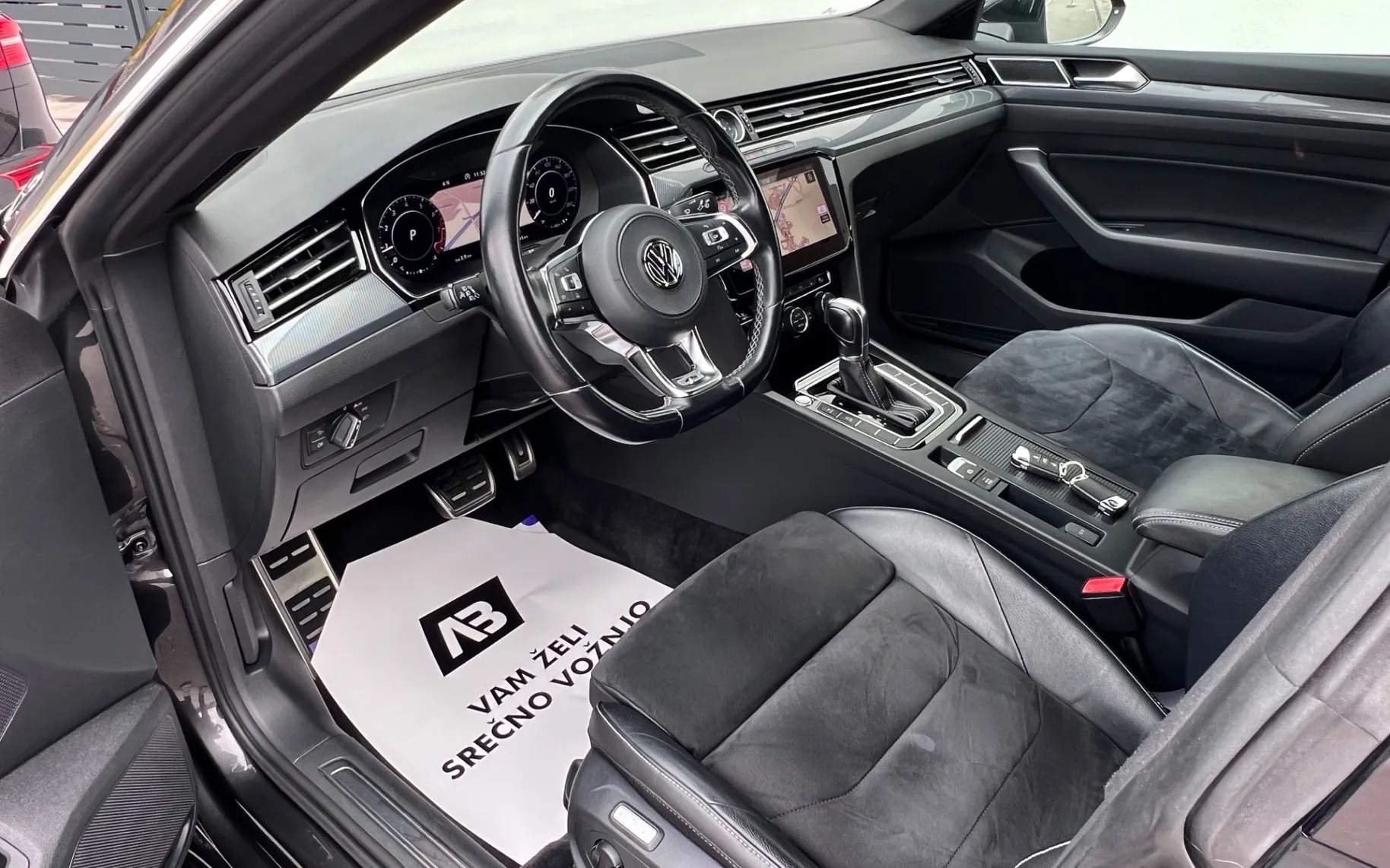 Notranja slika - Volkswagen Arteon - 2.0TSI+R LINE+VIRTUAL+ACC+KAMERA+LED - 9