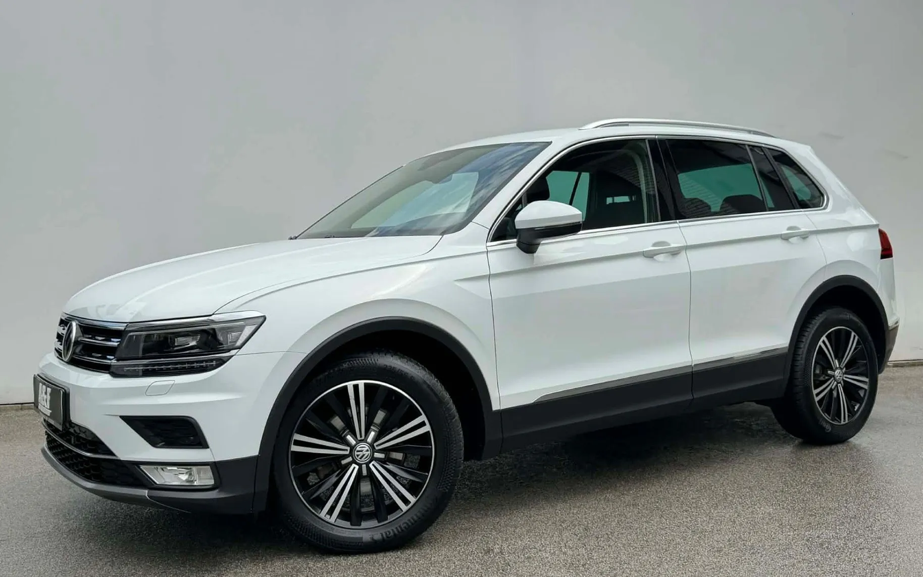 Zunanja slika - VW Tiguan - 2.0 TDI-4X4-DSG-H LINE-VIRTUAL-LIZING ZA TUJCE- - 1