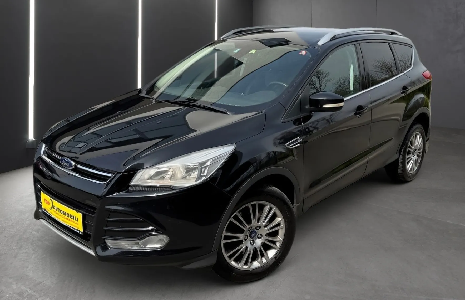 Zunanja slika - Ford Kuga - 2.0 TDCi TITANIUM SLOVENSKI 1.LASTNIK - 2