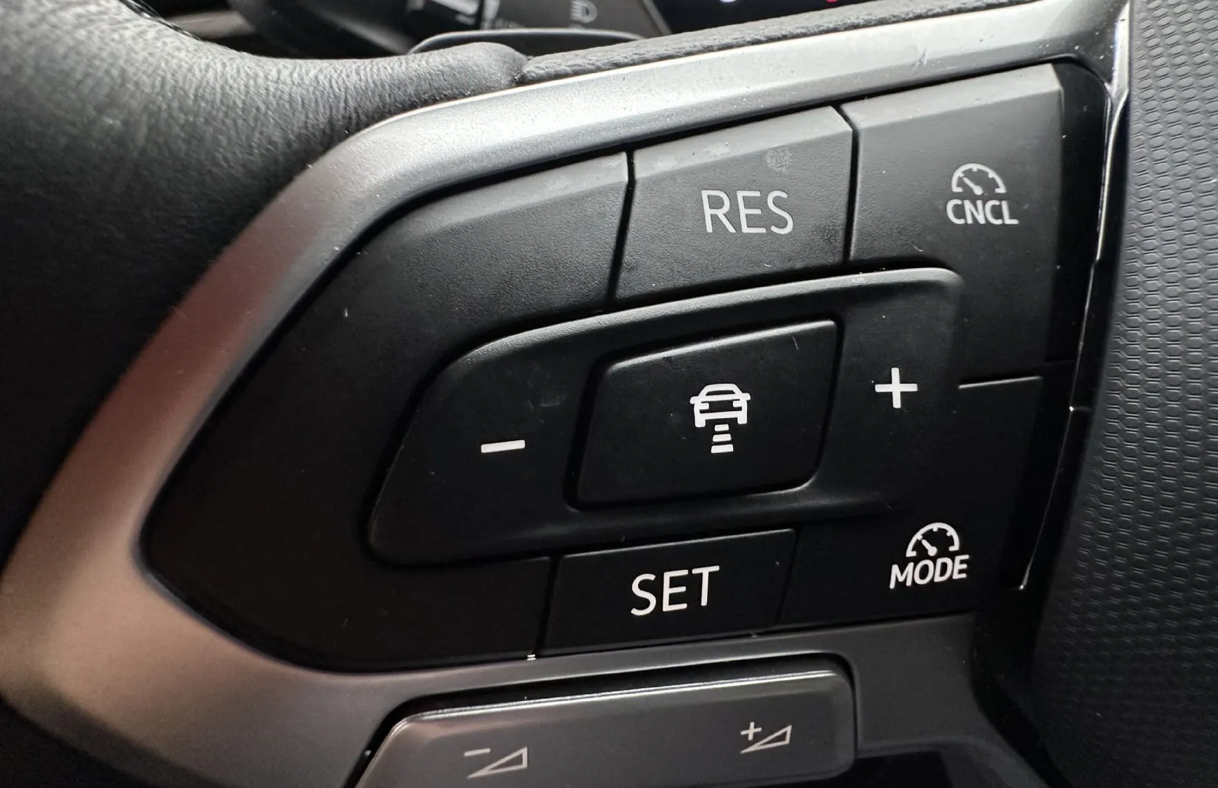Zunanja slika - VW Passat - Variant 2.0 TDI DSG 110kW.NEMŠKI.KAMERA.USNJE.LED.NAVI.ALU - 10