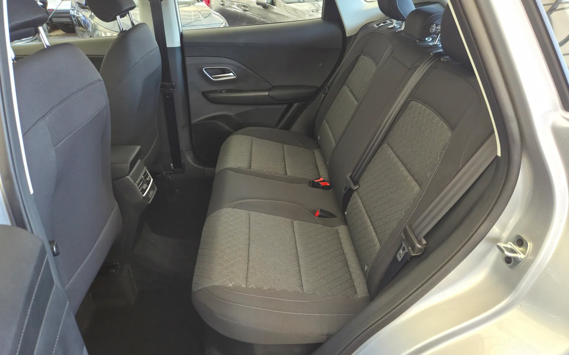 Zunanja slika - MG MG ZS - 1.5L Hybrid Comfort + 7 LET JAMSTVA+ZIMSKE GUME - 16