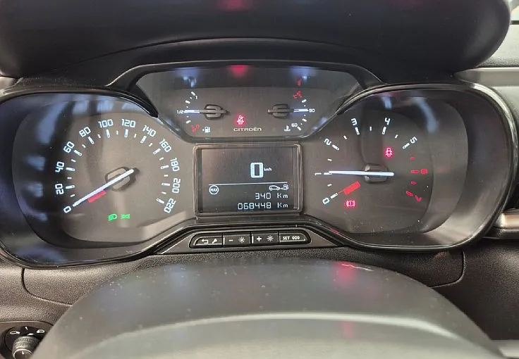 Zunanja slika - Citroën C3 - 1.2 PureTech 83 Feel AVT.KLIMA-NAVI-VELIKI SERVIS - 9
