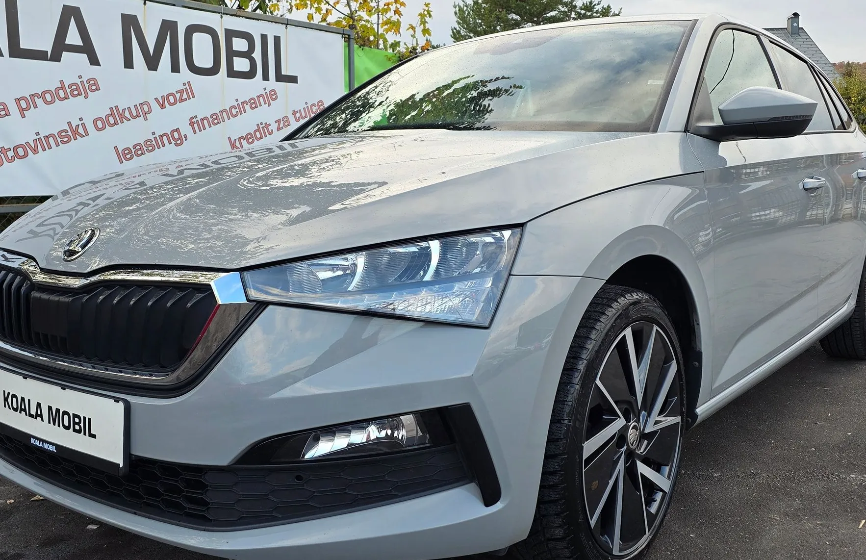 Zunanja slika - Škoda Scala - 1.0 TSI SPORT LED-KAMERA-ALU PLATIŠČA-1.LASTNIK - 19