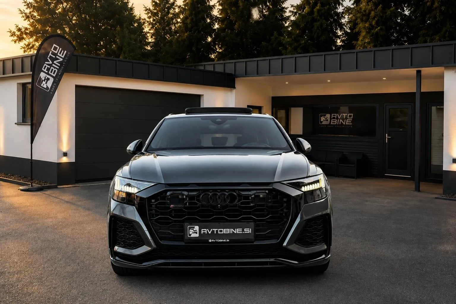 Zunanja slika - Audi RS Q8 - QUATTRO•PANO•ACC•CERAMIC•ALU23•HEAD UP•ZRAČNO•SOFT - 2