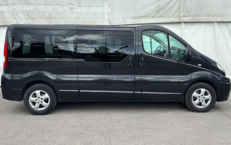 Zunanja slika - Renault Trafic - 2.5 DCI - 5