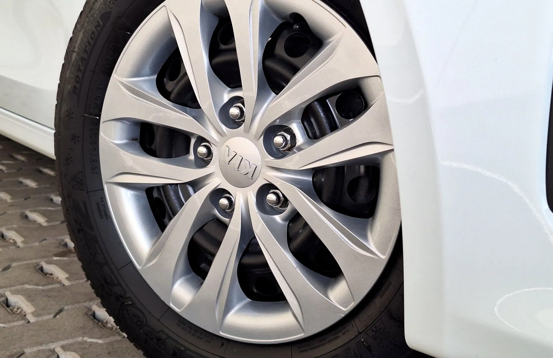 Zunanja slika - KIA Ceed - SW  SW 1.0 T-GDI Urban•Slovensko vozilo•1.Lastnik - 8