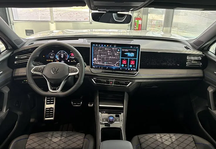 Zunanja slika - Volkswagen Tiguan - 2.0 TDI DSG R-Line ASISTENCE - 6