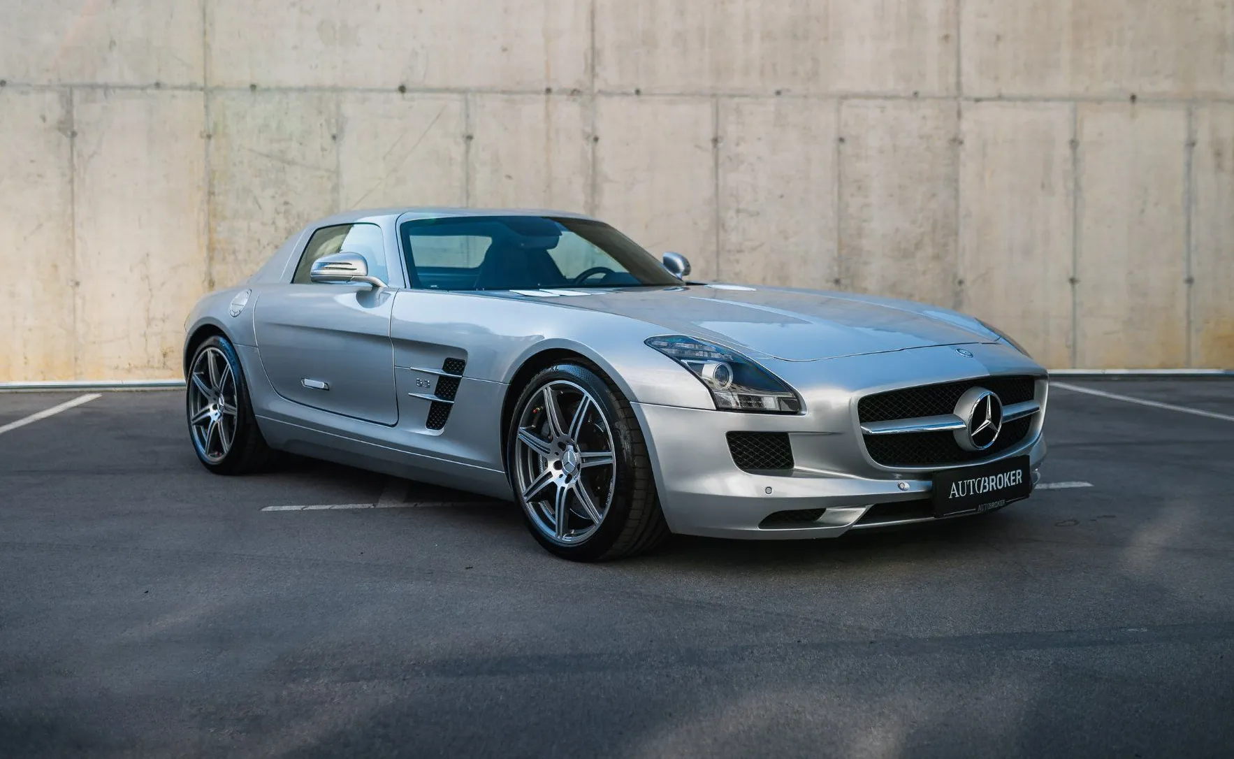 Zunanja slika - Mercedes-Benz SLS-Razred - SLS AMG | B and O | PERFORMANCE | NALOŽBA Z OKUSOM | - 3