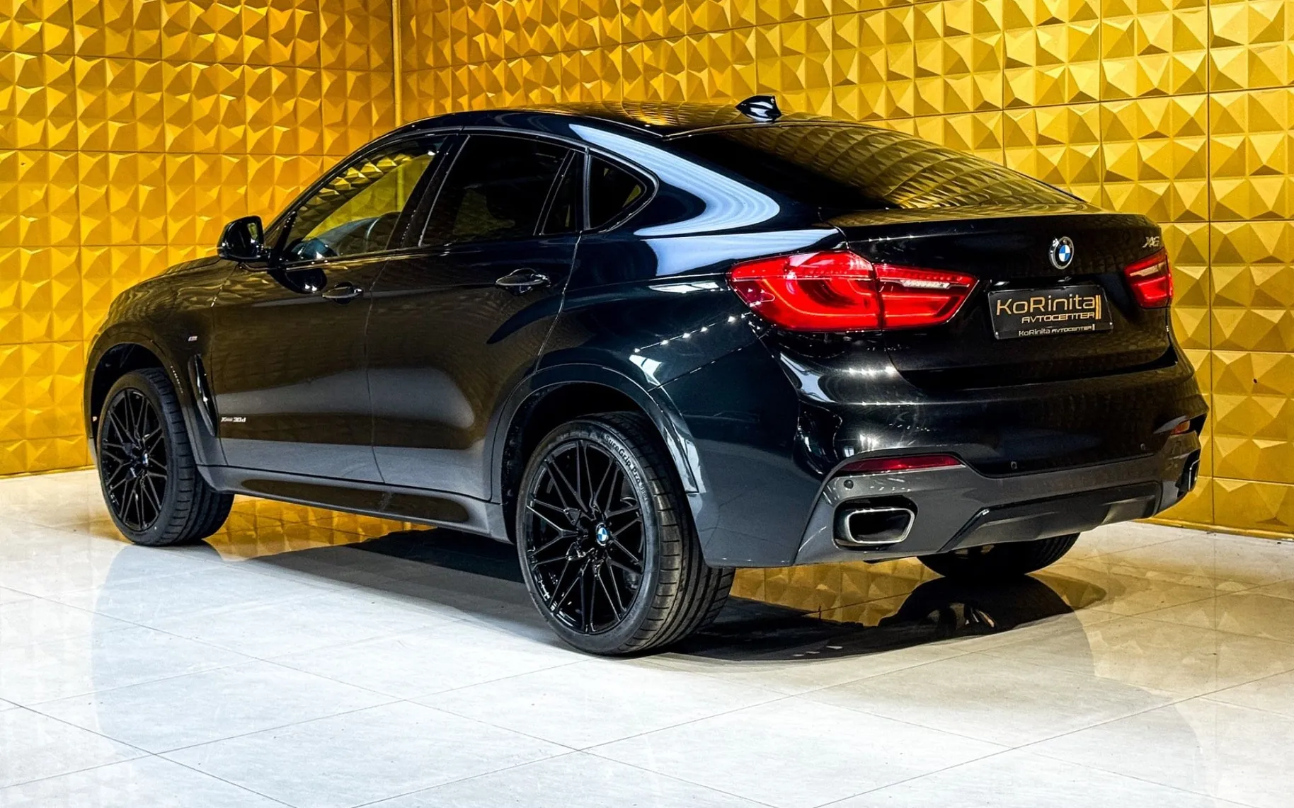 Notranja slika - BMW serija X6: - xDrive30d M Sport-LED-VIRTUAL-KAMERA-HEAD UP... - 7