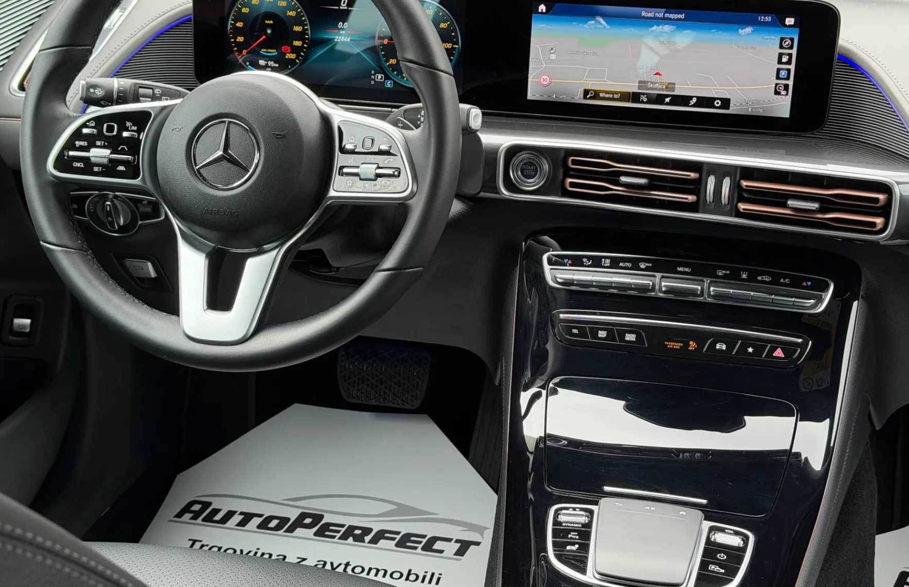 Zunanja slika - Mercedes-Benz EQC - 400 4MATIC |SLO|1.LASTNIK|KAM|MASAZA|AMBI|ACC|... - 13