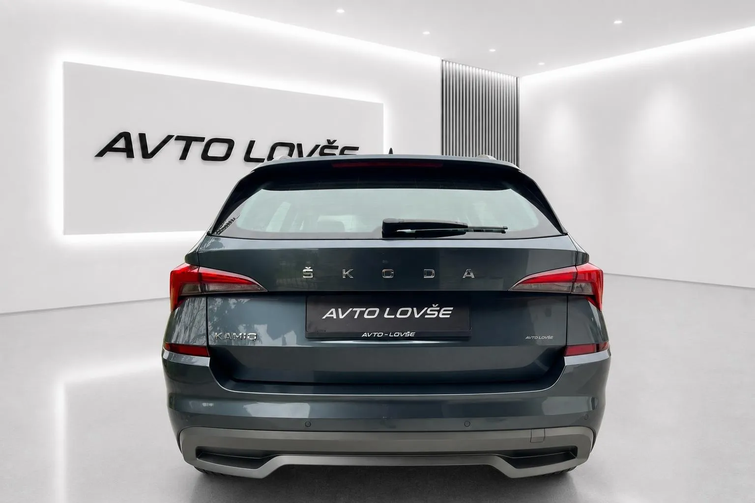 Zunanja slika - Škoda Kamiq - 1.6 TDI Ambition 1.LASTNICA-LED-NAVI-ODLIČNA - 6