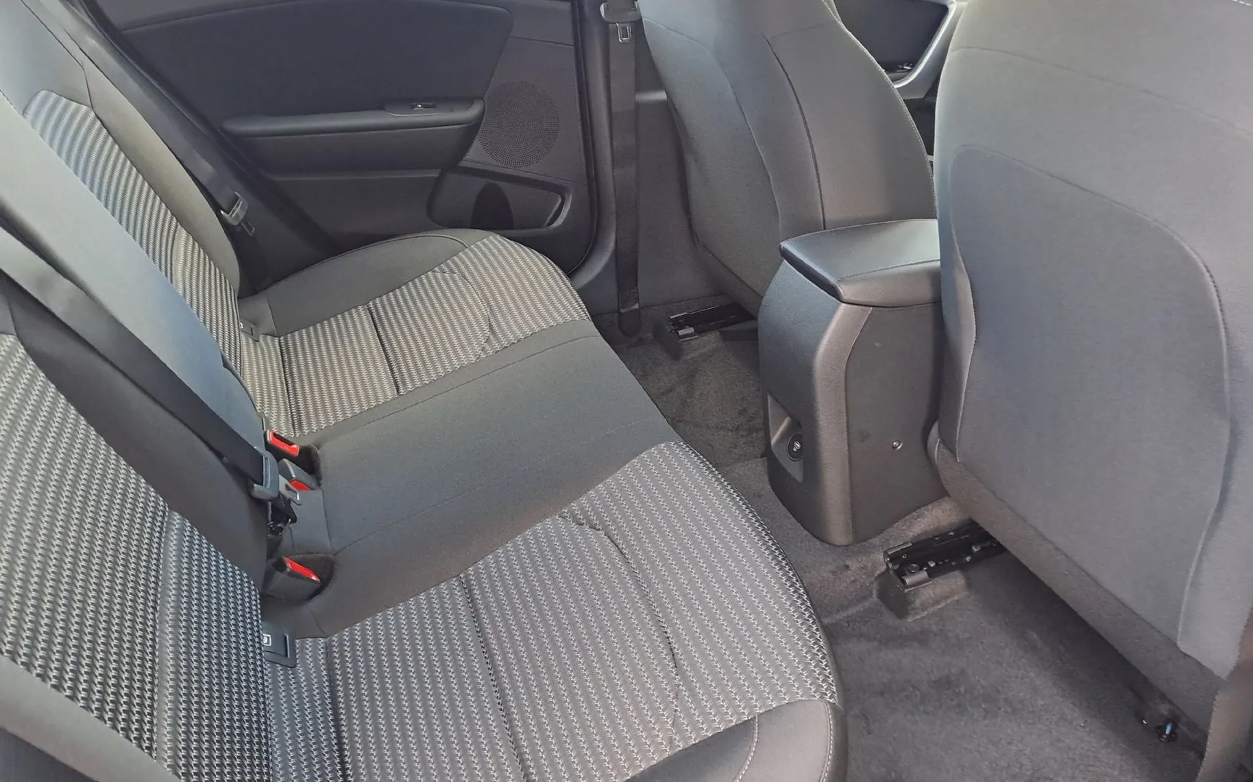 Zunanja slika - KIA XCeed - 1.0 T-GDi LX SMART ISG. M T 84.6 kW - 7