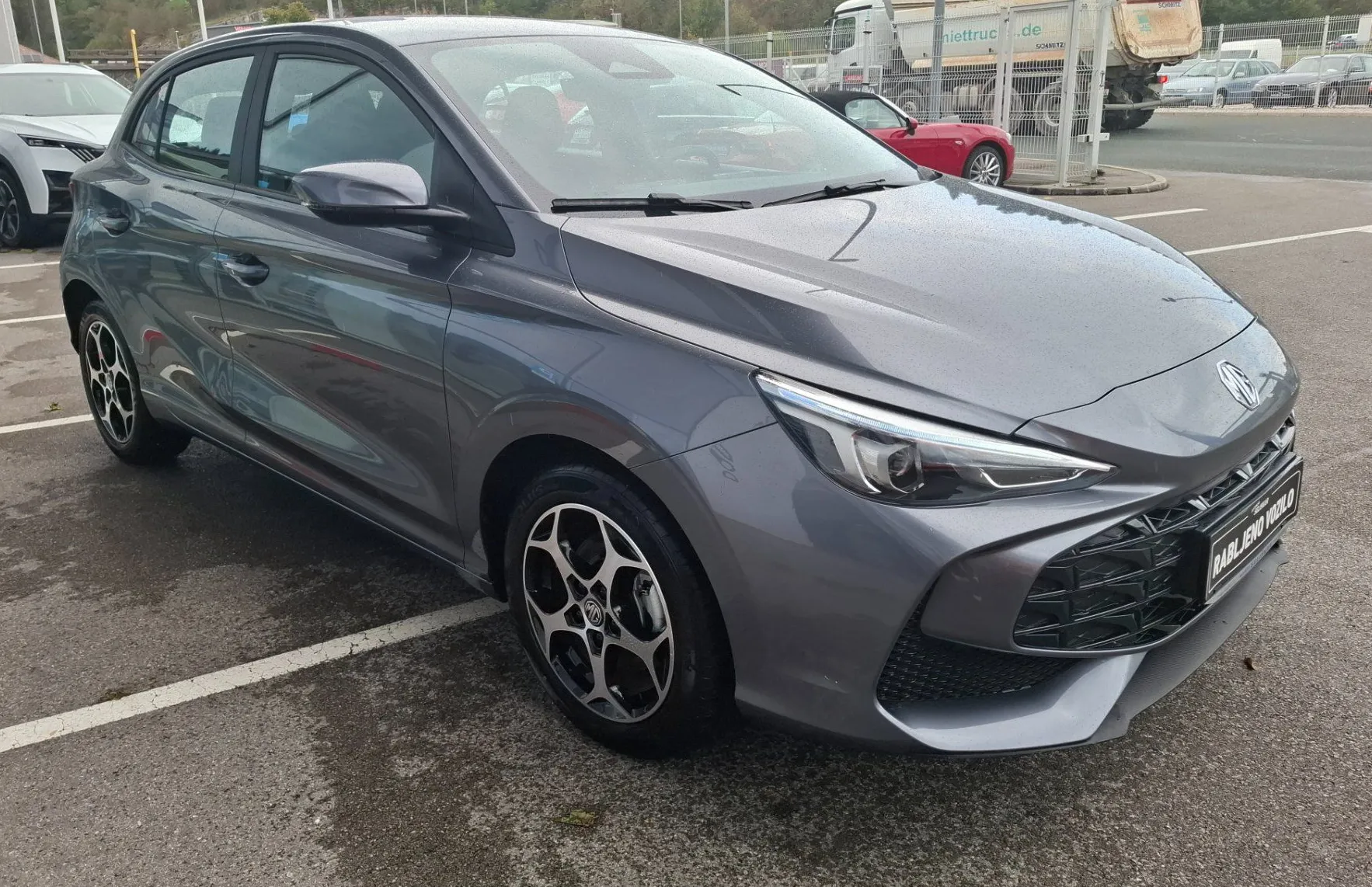 Zunanja slika - MG MG3 - 1.5 HYBRID+ SAMO 20.402km + TOP OPREMA - 4
