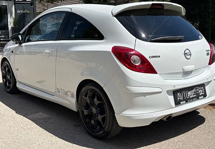 Zunanja slika - Opel Corsa - 1.6 TURBO OPC line - 150 KM - 7