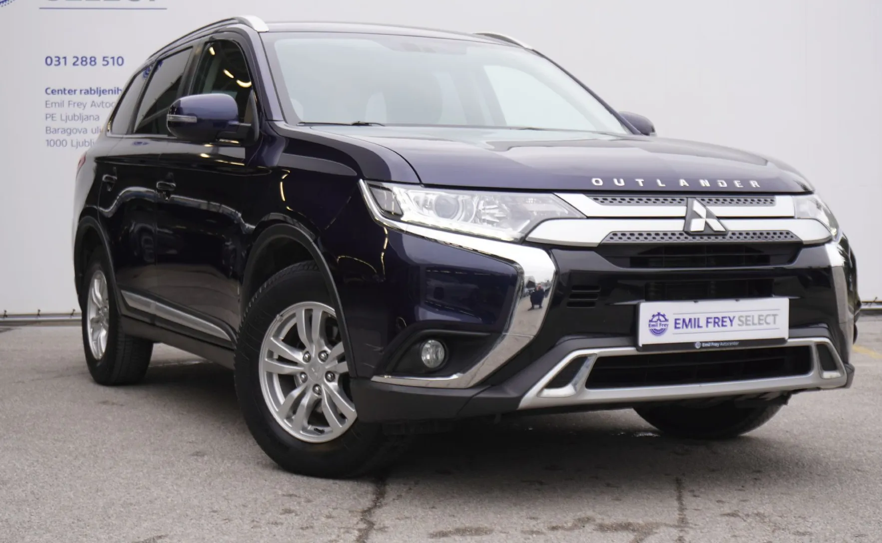 Zunanja slika - Mitsubishi Outlander - 2.0 MIVEC 4WD Intense CVT - 1
