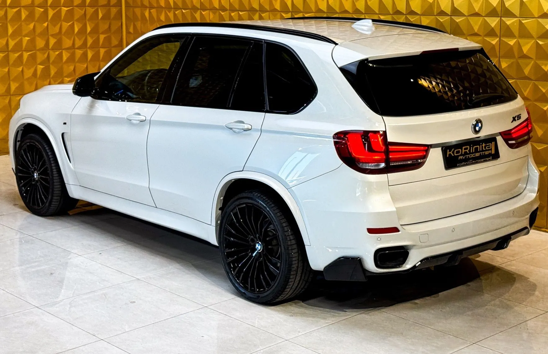 Zunanja slika - BMW X5 - serija :  xDrive30d M Sport-LED-VIRTUAL-HARMAN-GRETJE - 8