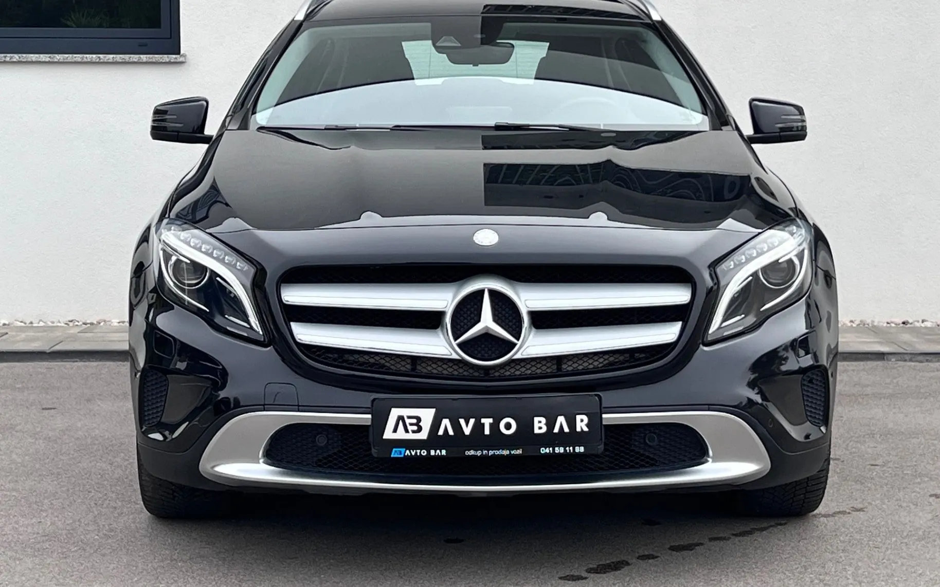 Zunanja slika - Mercedes-Benz GLA-Razred - 200 CDI+4MATIC+F1+AMBI+XENON+NAVI - 2
