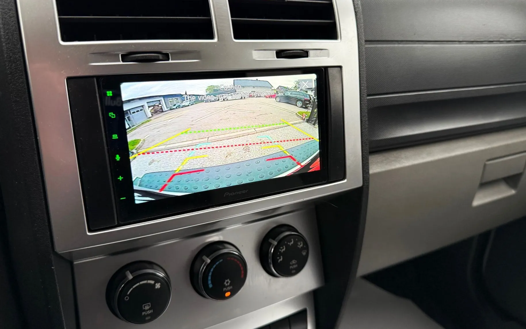Zunanja slika - Dodge Nitro - 2.8 16V CRD 4WD AUT. SLO.VOZILO MULTIMEDIJA KAMERA - 16