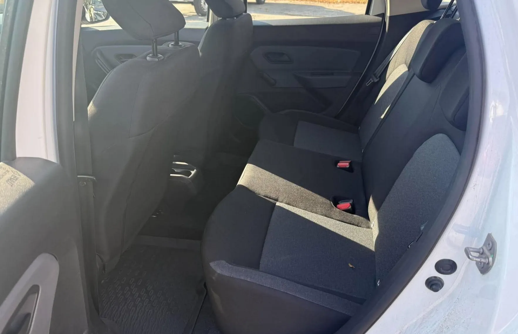 Zunanja slika - Dacia Duster - 1.0 Tce 90 Essential 1.Lastnik Slo.Vozilo - 10