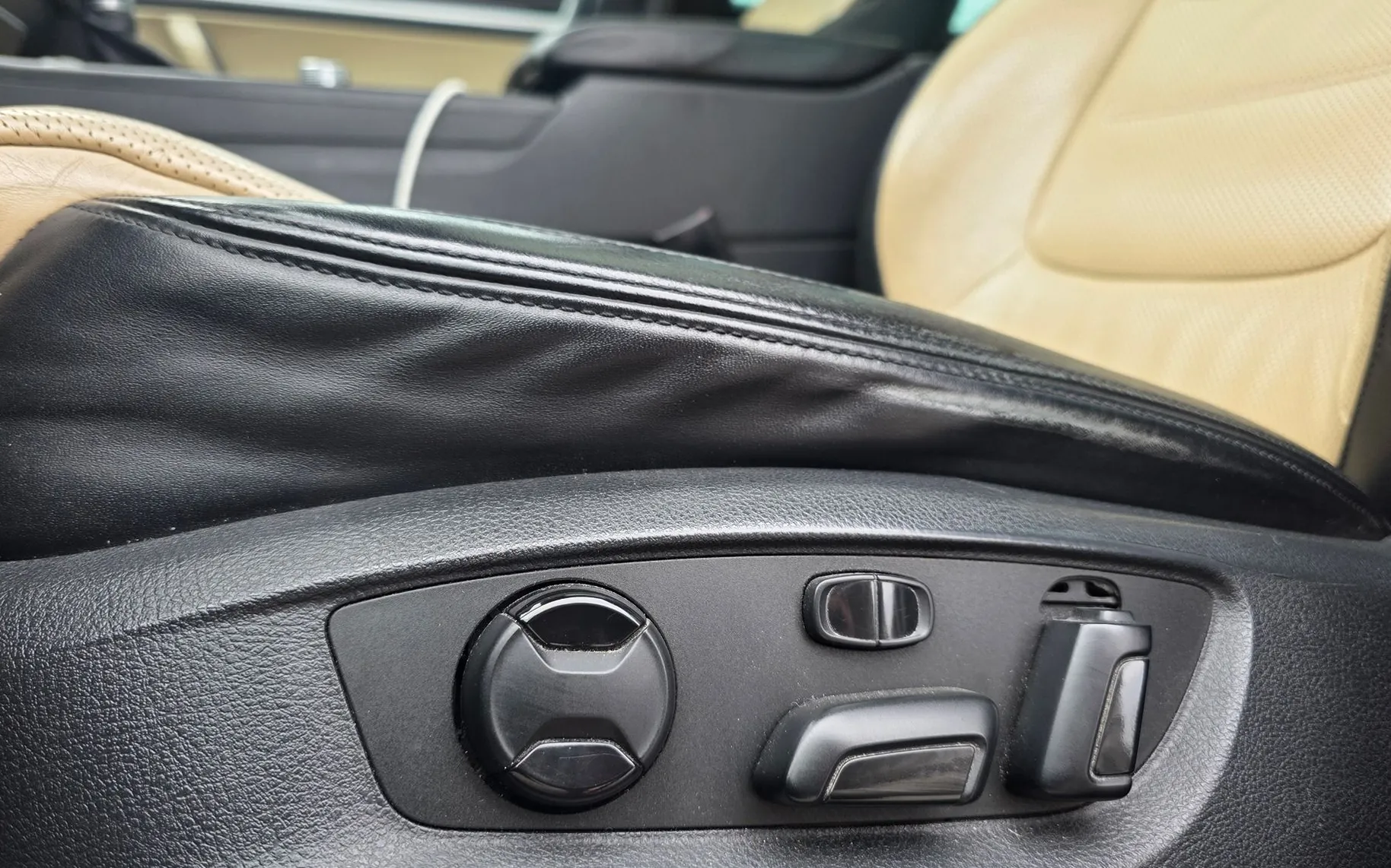 Zunanja slika - VW Touareg - 4.2 TDI BMT DSG BI-XENON-KAMERA-PANO-MEMORY-ALU - 15