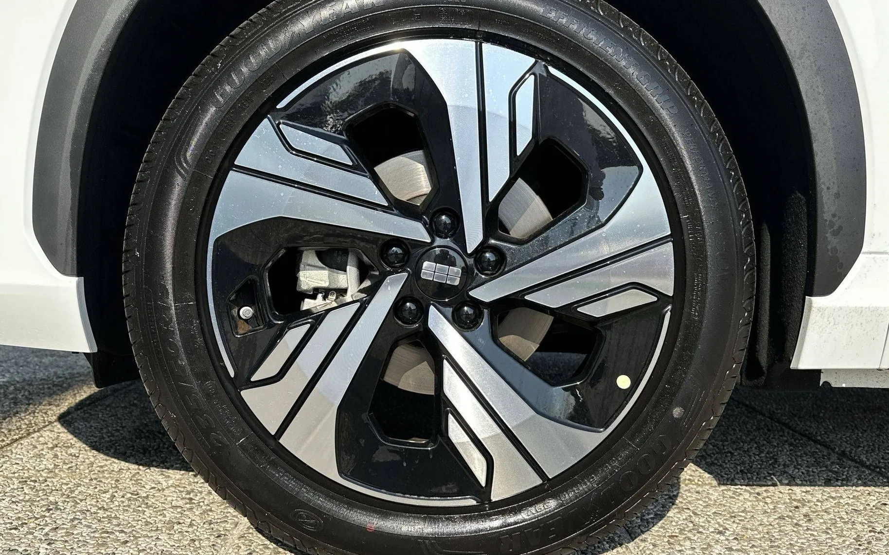 Zunanja slika - Geely EX5 - MAX ... - 9