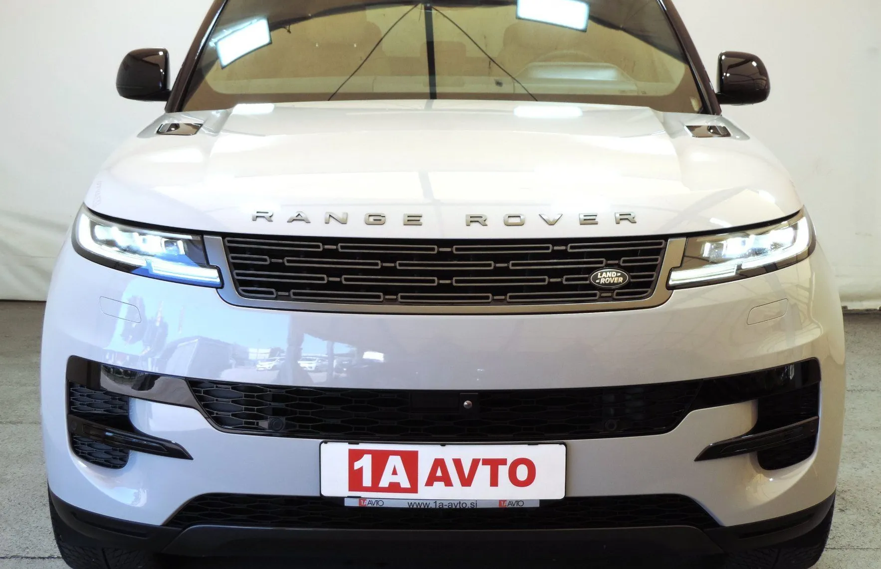 Zunanja slika - Land Rover Range Rover Sport - 3.0 P460e PHEV SE Avt. PRIKLJUČNI HYBRID - 2