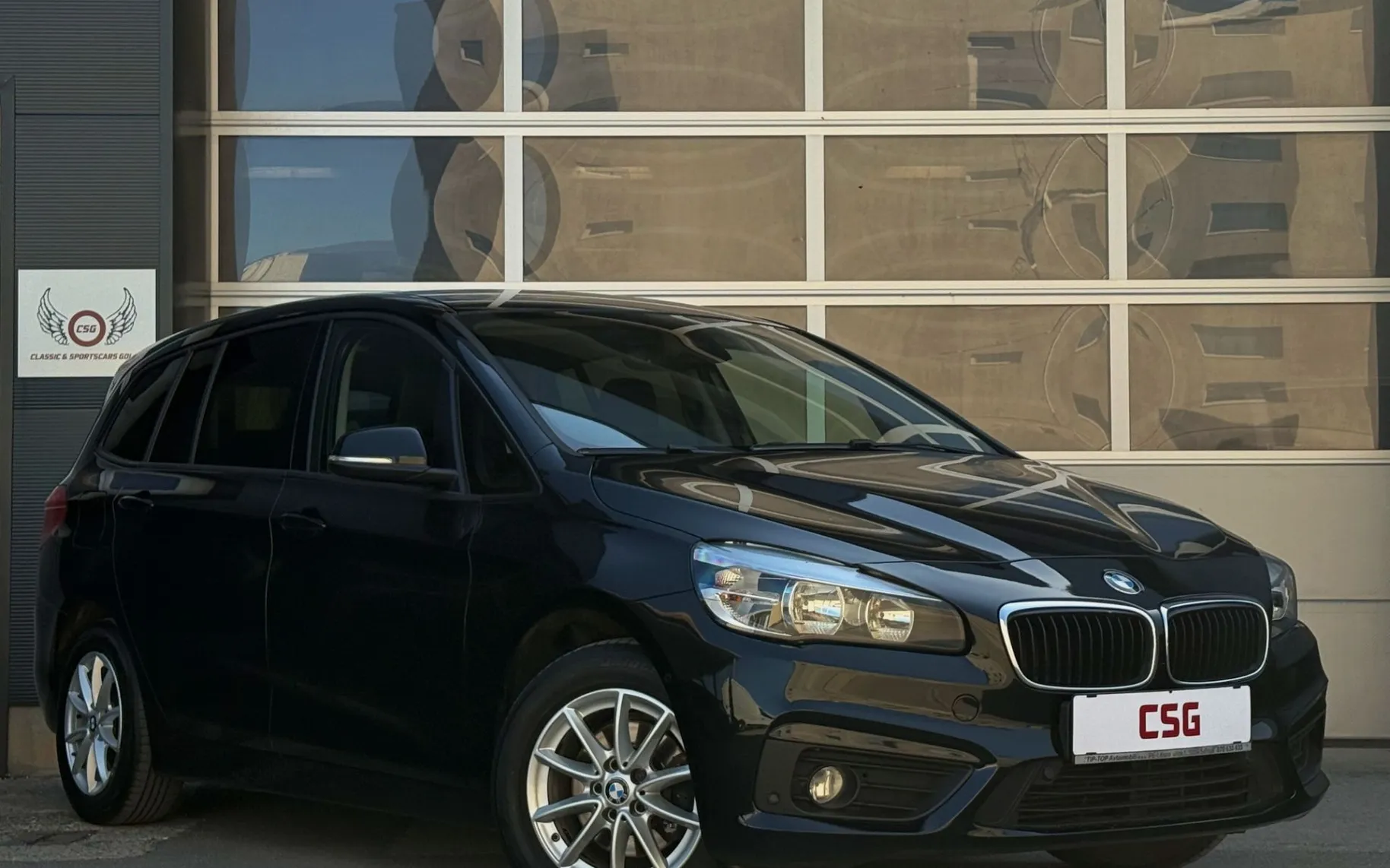 Zunanja slika - BMW 2 Series Gran Tourer - 216d Gran Tourer Advantage |PDC|Usnje|Kljuka - 1