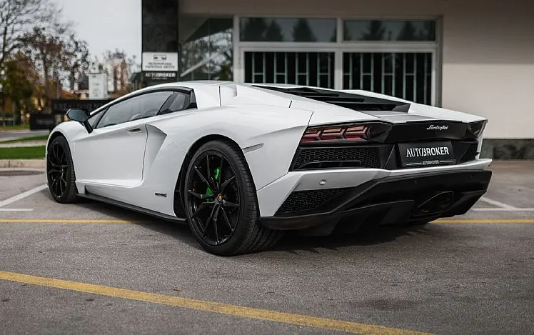 Zunanja slika - Lamborghini Aventador - S Fernando - 7