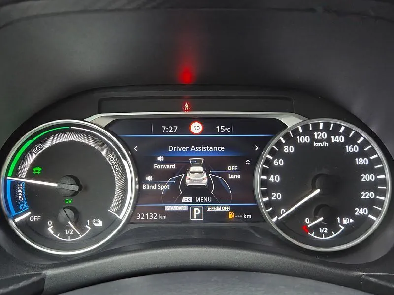 Zunanja slika - Nissan Juke - 1.6 HEV 143 TEKNA SLO 1LASTNIK RADAR KAMERA FULLED - 15