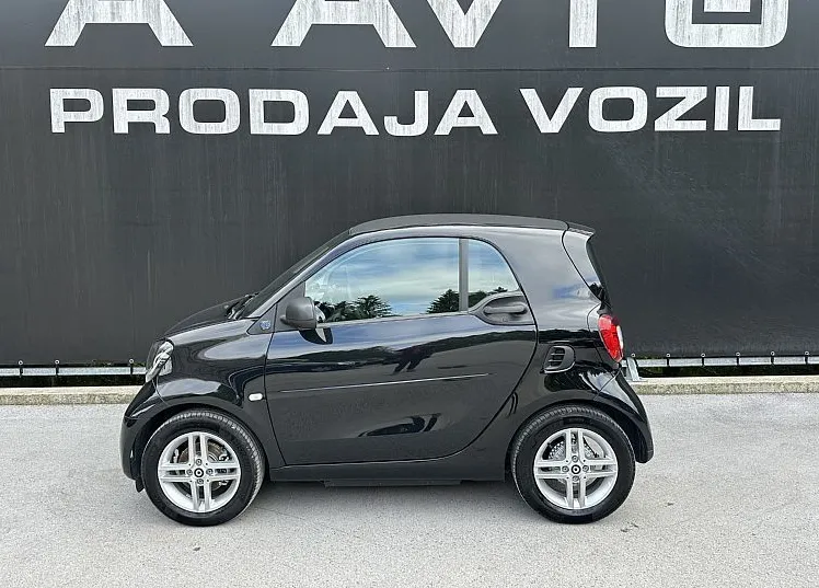 Zunanja slika - Smart Smart fortwo - fortwo EQ electric drive -3000€ SUBVENCIJE - 4