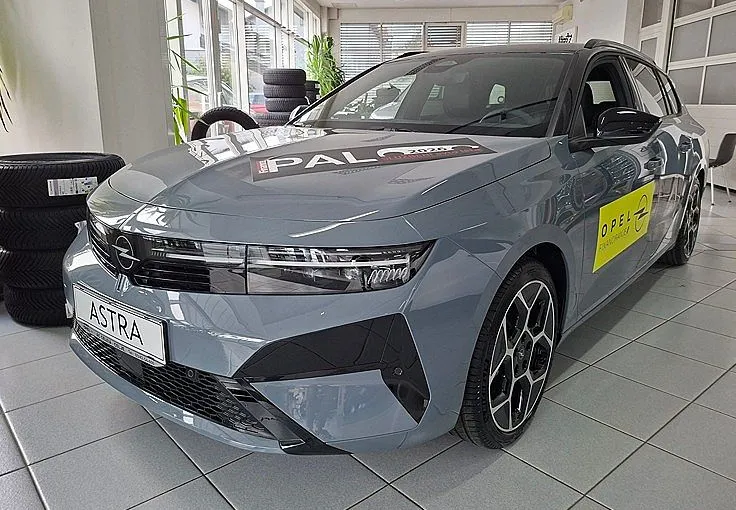 Zunanja slika - Opel Astra - Sports Tourer 1.2 Turbo Ultimate Avt. - 1