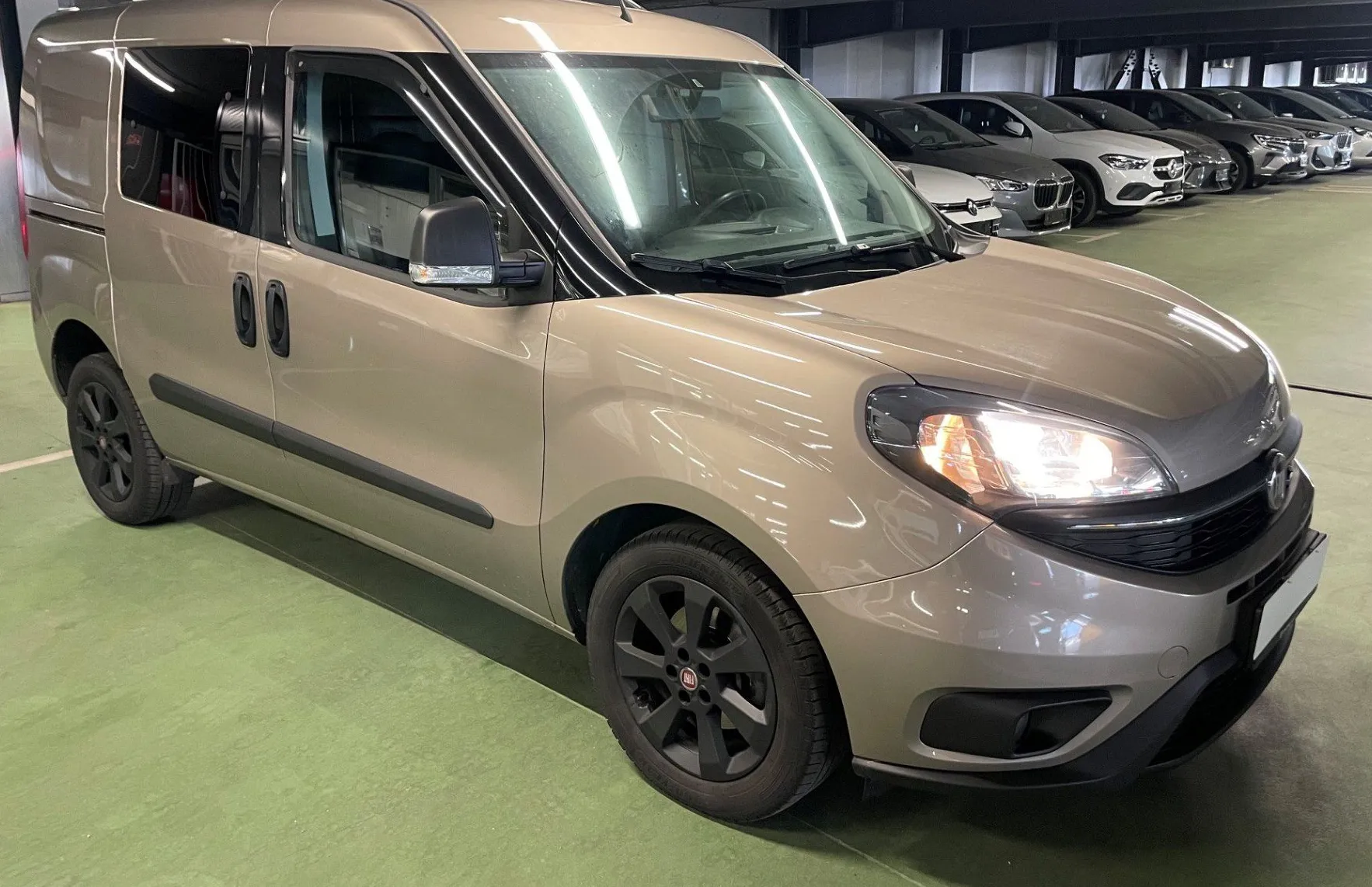 Zunanja slika - Fiat Doblo - SX CARGO 1.6 MULTIJET 77 KW NAVI.KAMERA.TEMP - 2