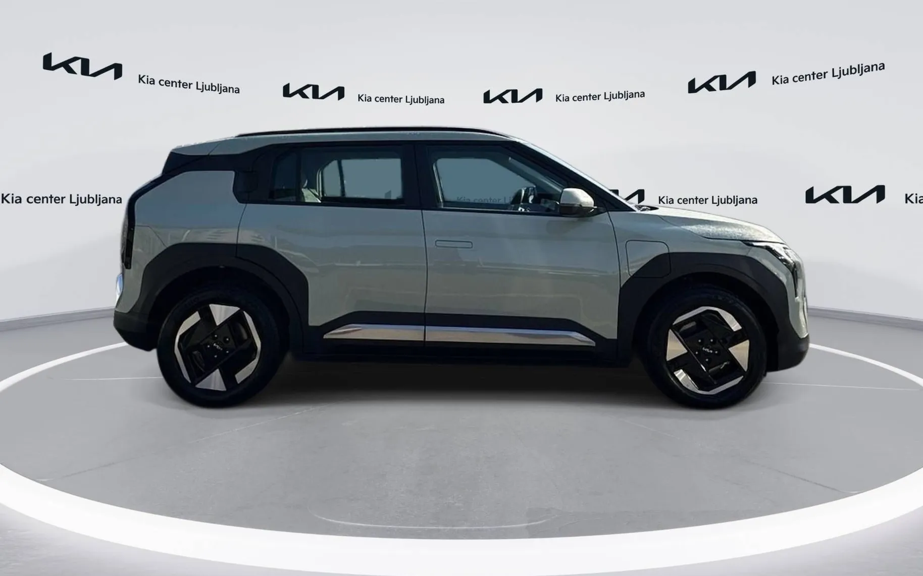 Zunanja slika - KIA EV3 - STAR 58.3 kWh baterija - 4