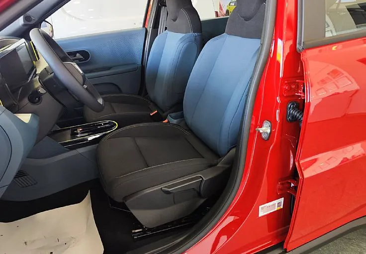 Zunanja slika - Fiat Grande Panda - 1.2 T-Gen3 110 AT 6 Icon - 7