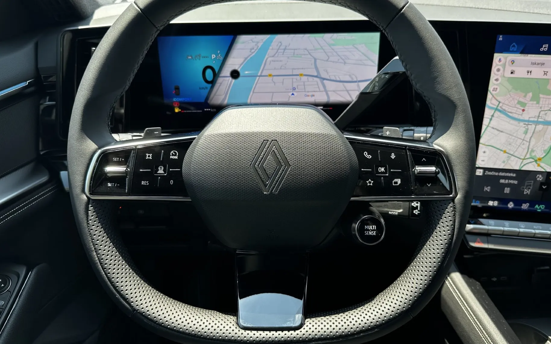 Zunanja slika - Renault Austral - Techno Mild Hybrid 160 auto - 11