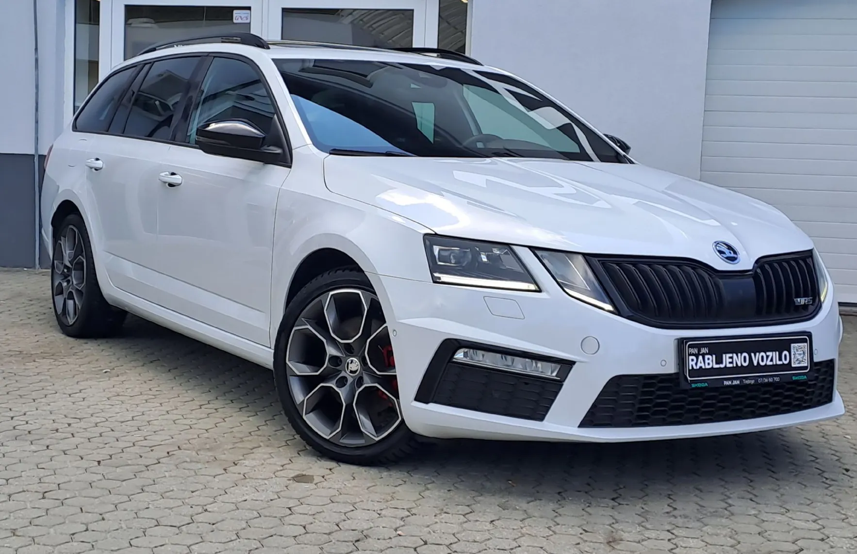 Zunanja slika - Škoda Octavia - RS 2.0 TDI 4x4 DSG 135 kW - 2