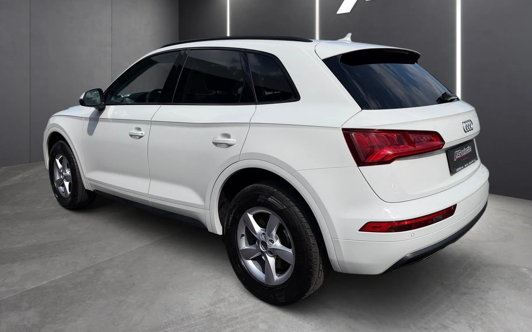 Zunanja slika - Audi Q5 - 2.0 TDI Quattro Advanced-B O-Vlečna kljuka-Keyle.. - 4