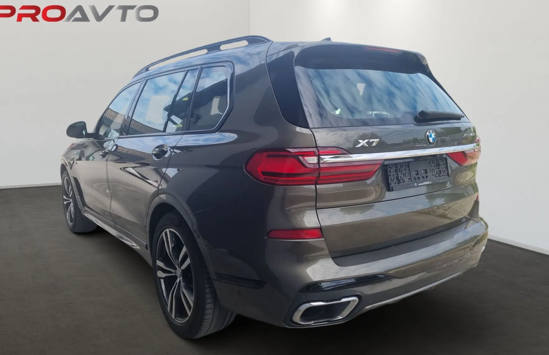 Zunanja slika - BMW X7 - serija : xDrive40d - 4