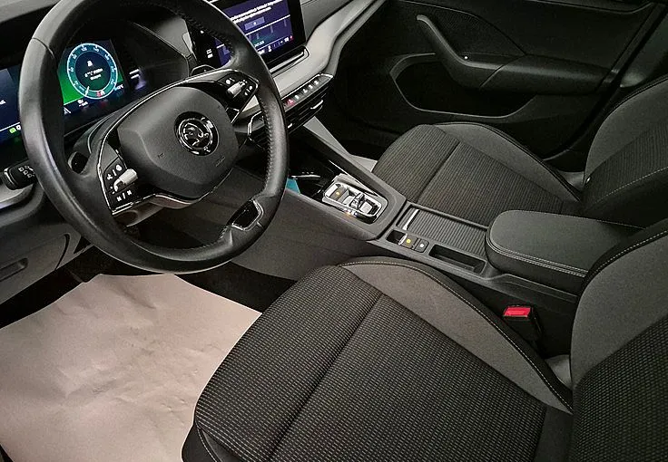 Zunanja slika - Škoda Octavia - Combi 2.0 TDI Ambition DSG ACC-LED-KAMERA-LANE- - 7