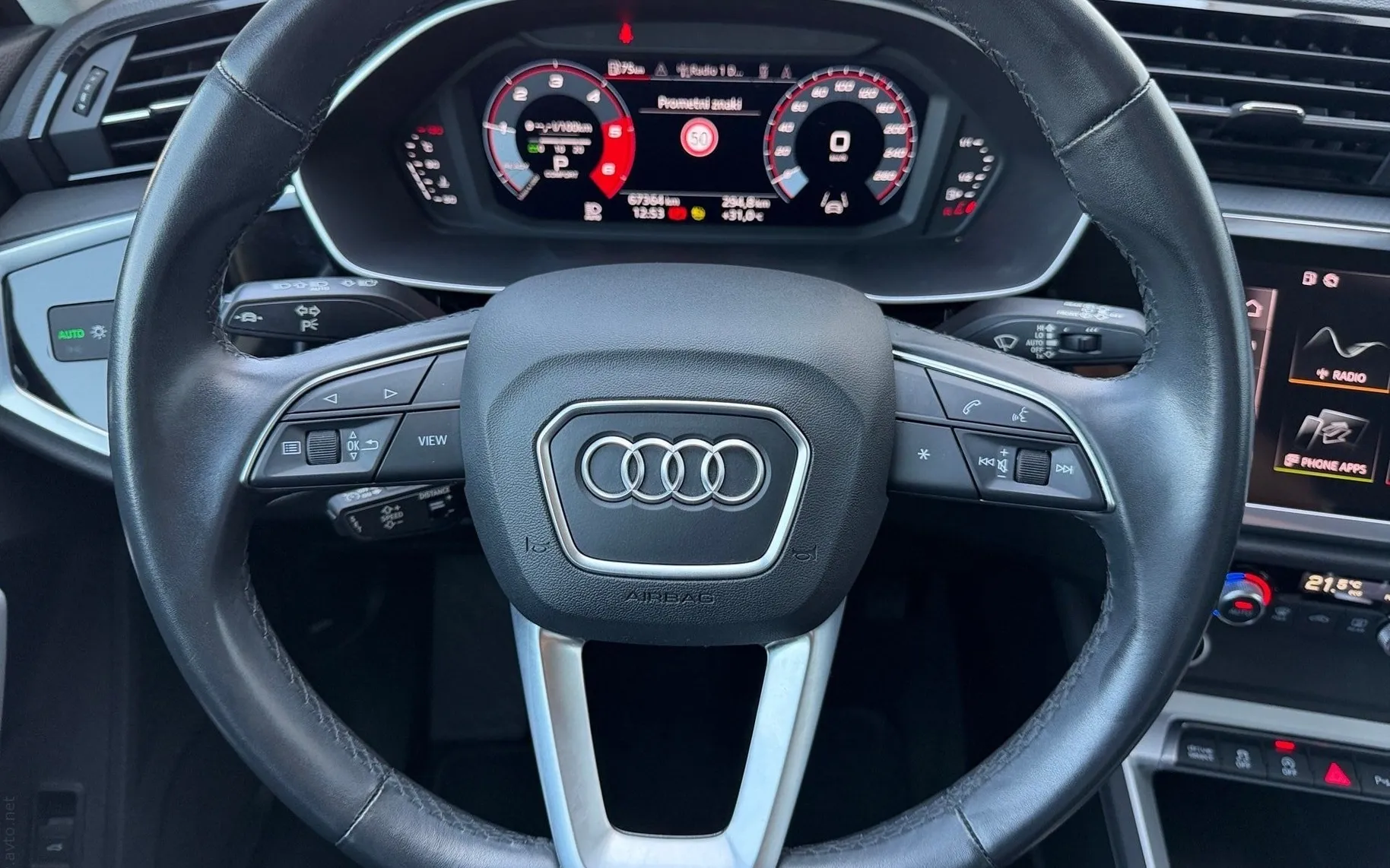 Notranja slika - Audi Q3 Sportback - 35TDI S line S tronic-Usnje-LED-ACC-Keyless-Kame.. - 8