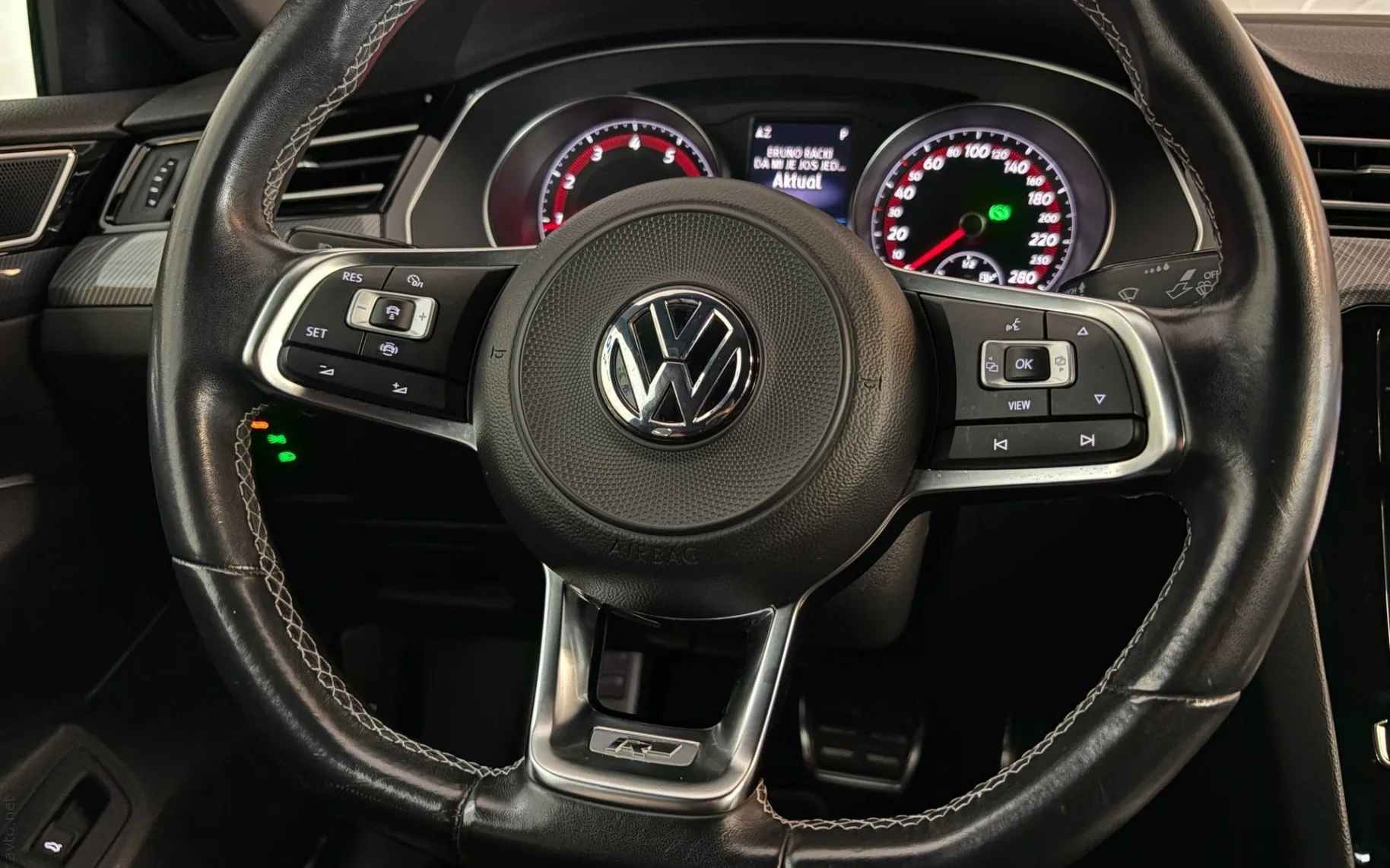 Notranja slika - Volkswagen Arteon - 2.0 TSI R-Line DSG - ACC - Kamera - Gretje - PDC - 10
