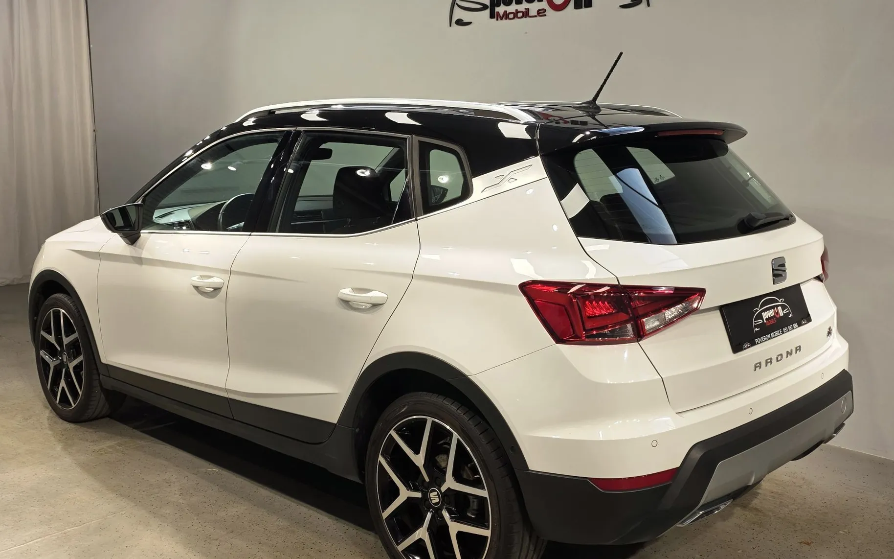Zunanja slika - Seat Arona - 1,0 TSI FR SLO 1.LAST TEMP LED KAM ALU - 3