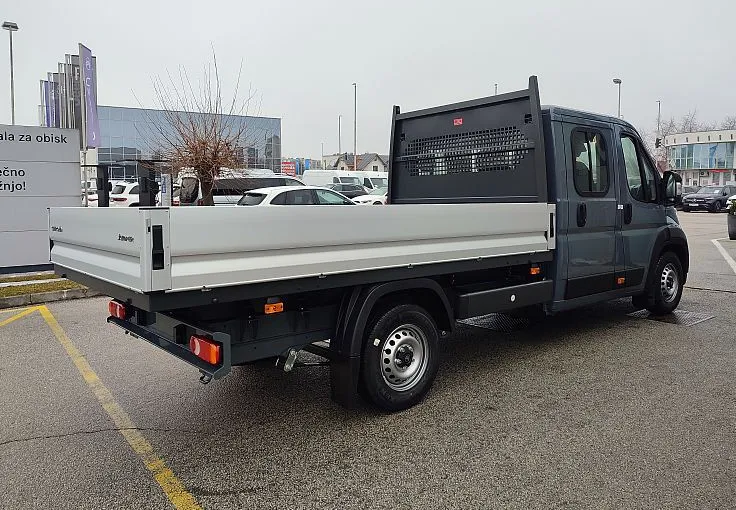 Zunanja slika - Citroën Jumper Confort - 2.2L 180 - 6