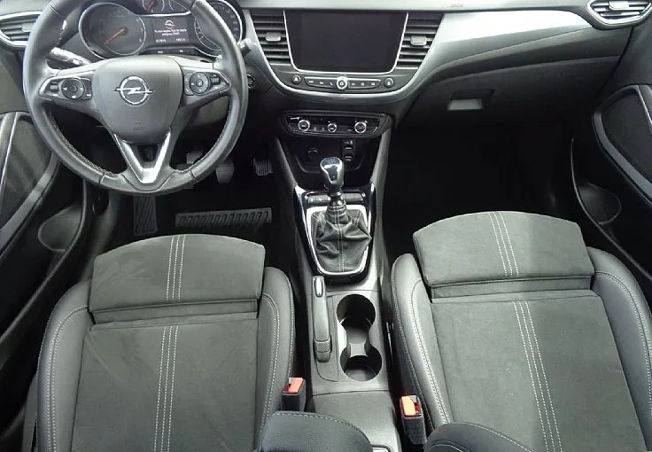 Zunanja slika - Opel Crossland - 1.2 Turbo 110hp - samo 17.800km - MAX OPREMA - 6