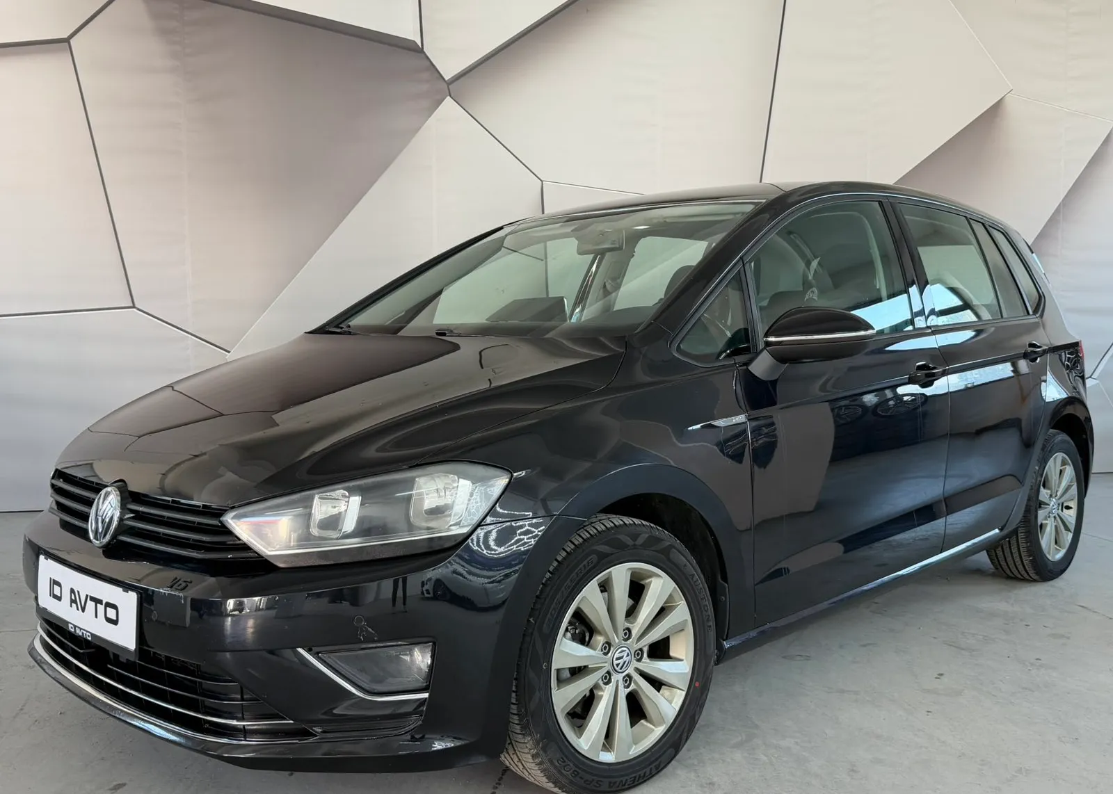 Zunanja slika - Volkswagen Golf - Sportsvan 1,6 TDI BMT Highline - 4