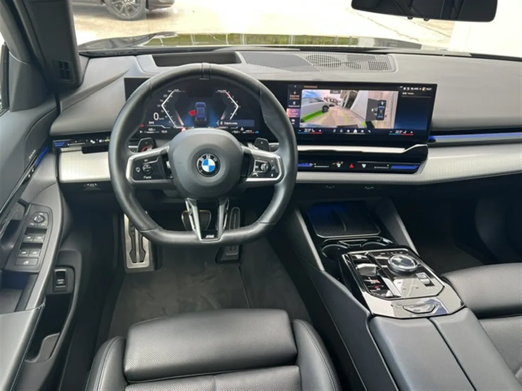 Zunanja slika - BMW Serija 5 - 520d xDrive Limuzina - 6